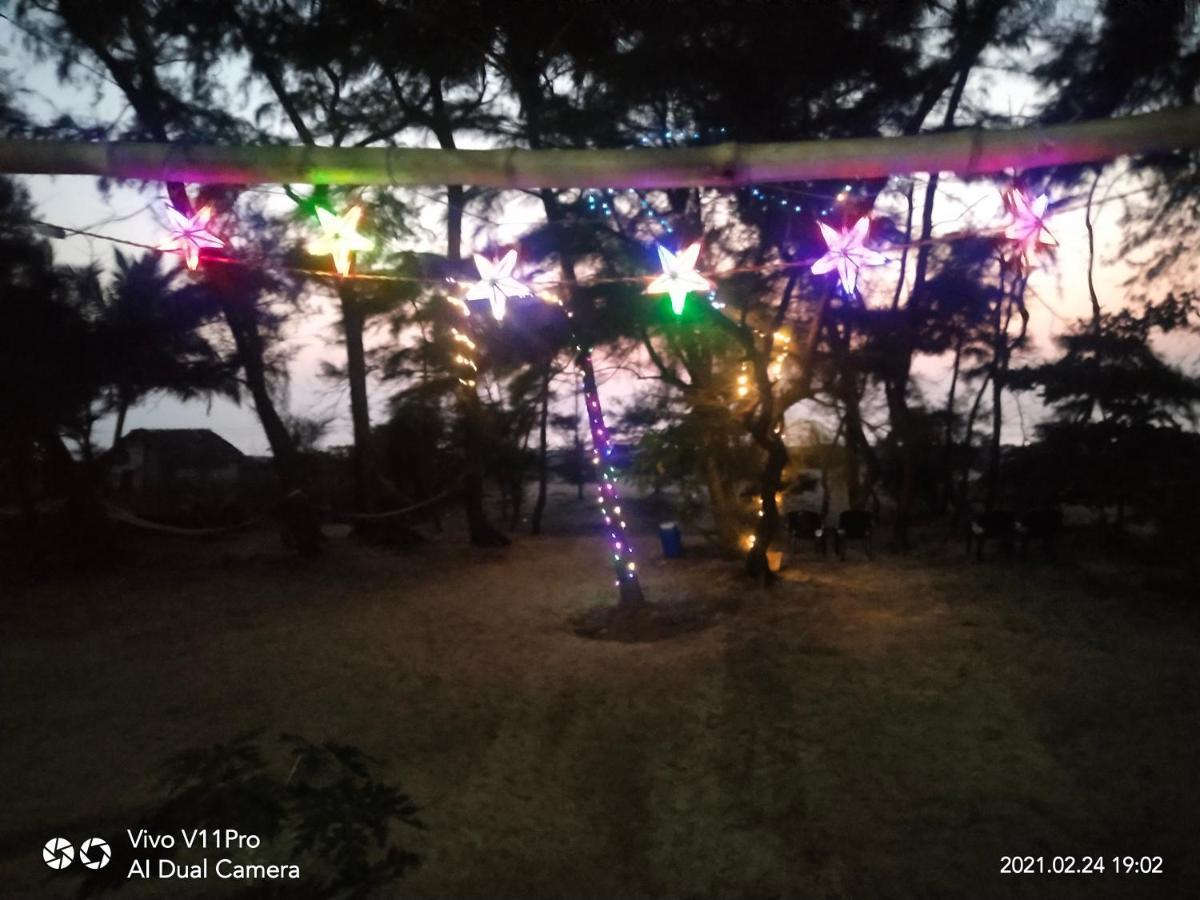 His Grace Sea View Cottages - Private Beach At Malpe أودوبي المظهر الخارجي الصورة