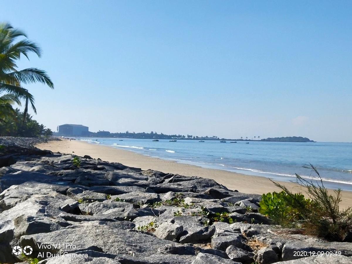 His Grace Sea View Cottages - Private Beach At Malpe أودوبي المظهر الخارجي الصورة