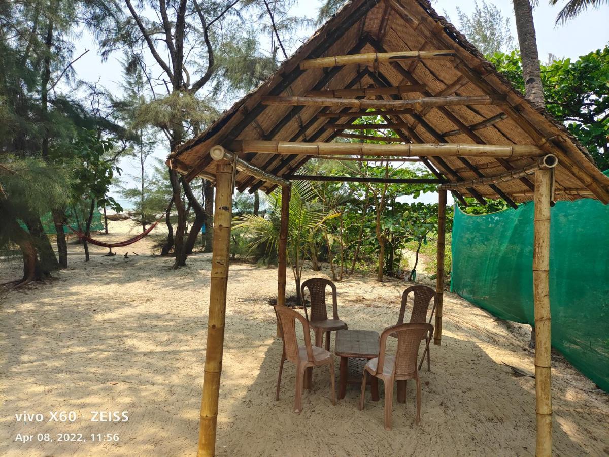 His Grace Sea View Cottages - Private Beach At Malpe أودوبي المظهر الخارجي الصورة
